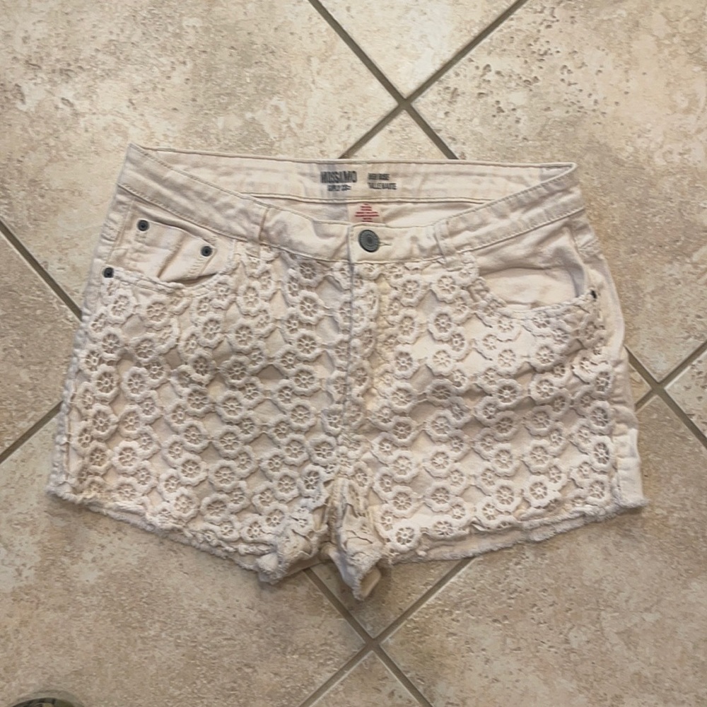Cream Denim shorts with crochet